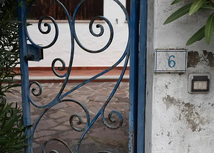 Domo Ilde E Mare Holiday home *